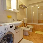 Bor