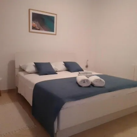 Apartment Bor